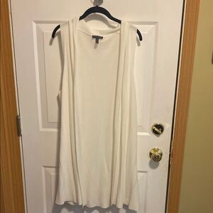 Eileen Fisher Woman longline white tencel vest